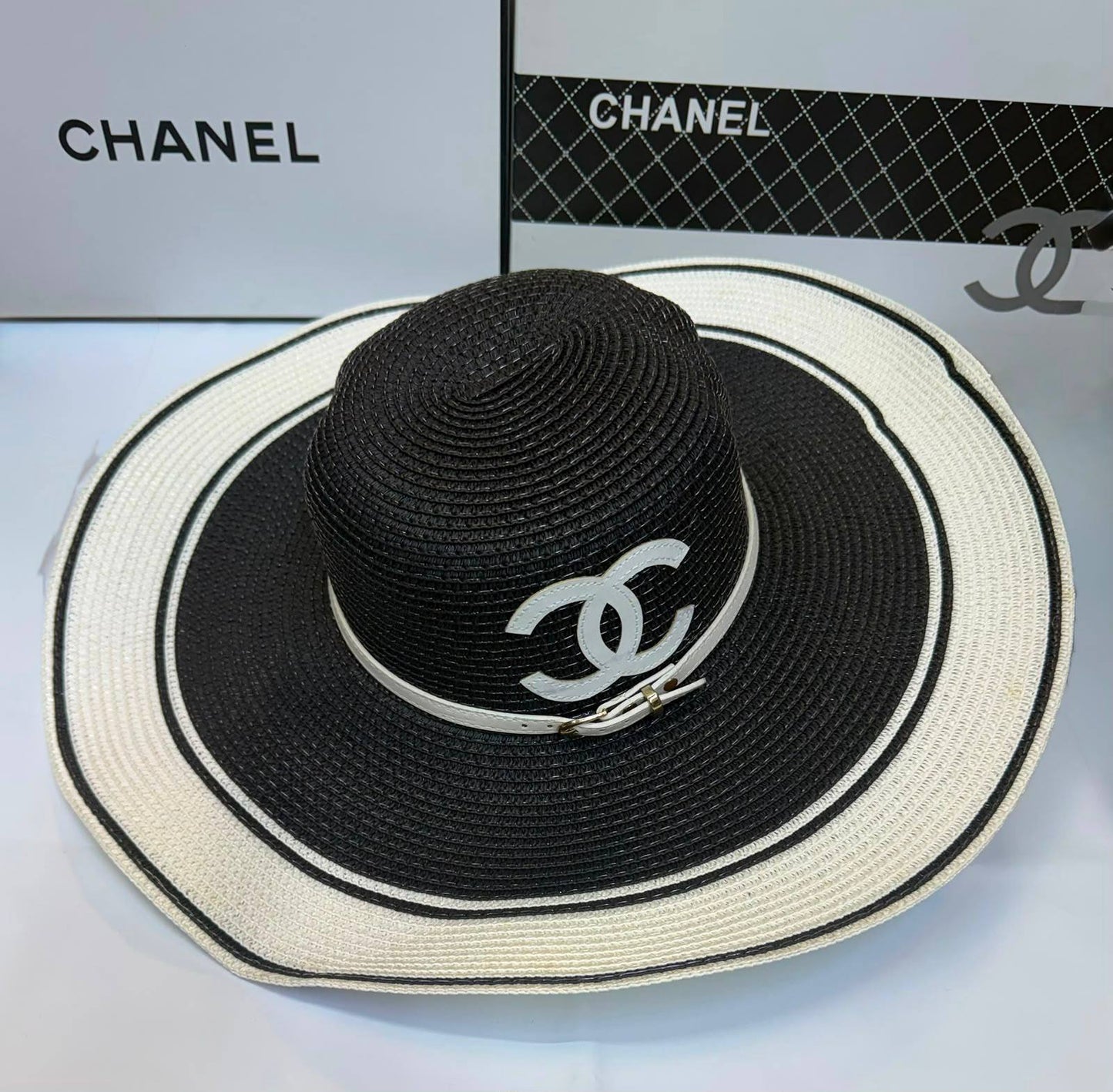 HAT
60 dhs🇦🇪🇦🇪

Zain93
♥️♥️♥️