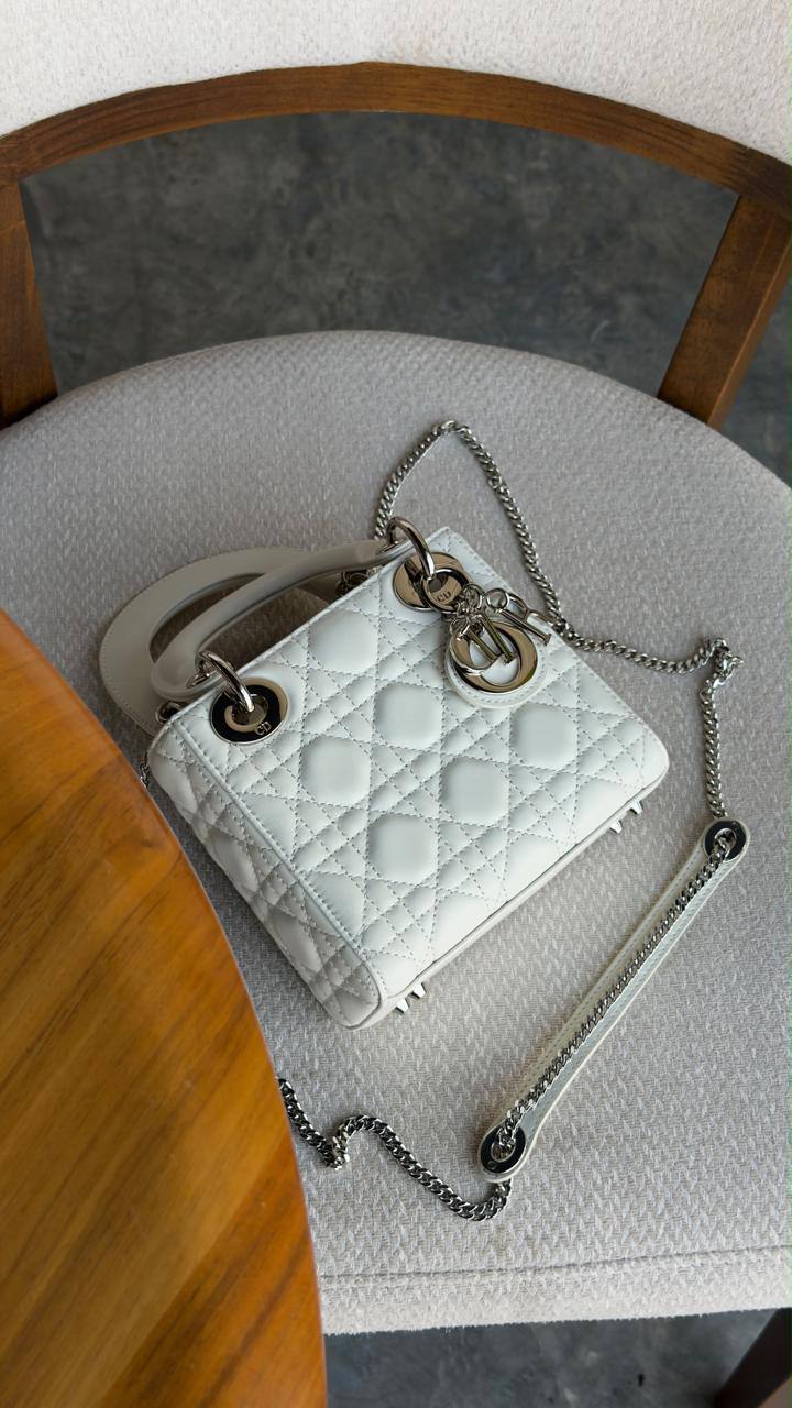 New collection ⚜️
DIOR 🩷
VIP quality 💎
Lady Dior Bag ✨
Size : 17 cm
For Price 👇 WhatsApp✅
0568585901 
0507557372
0552275751 Owner Zain 👌

Zain336
♥️♥️♥️