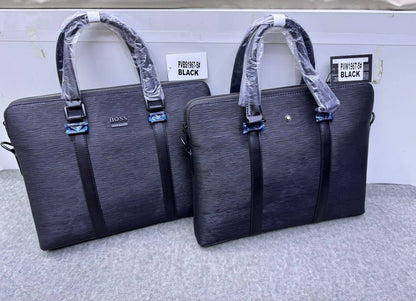 laptop bag 
size:38 
105 dhs❣️

Zain114
♥️♥️♥️