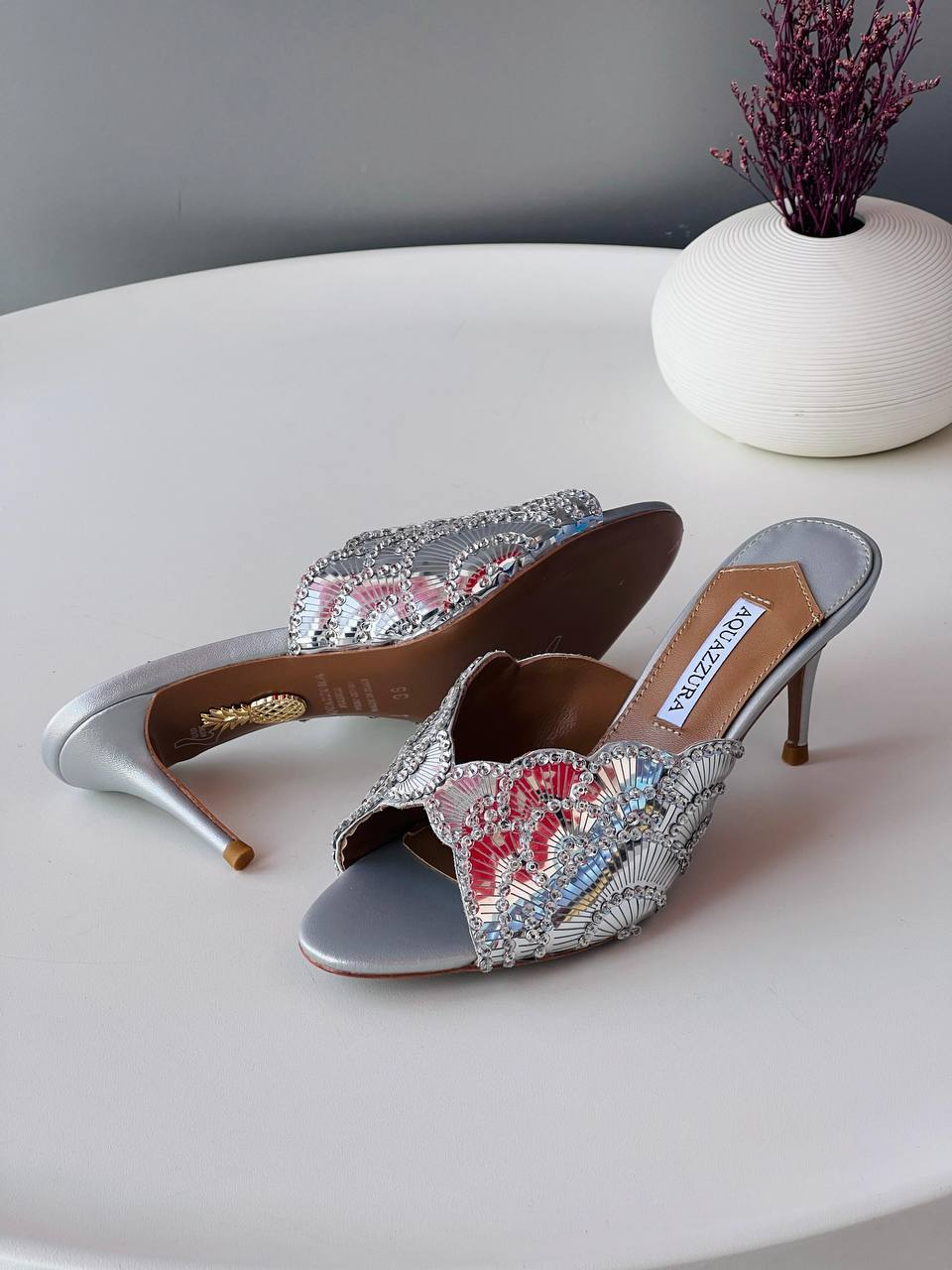 New aquzzura🌹
36_41
Super high quality 🌹
600 dhs🪙🖤

Zain176
♥️♥️♥️