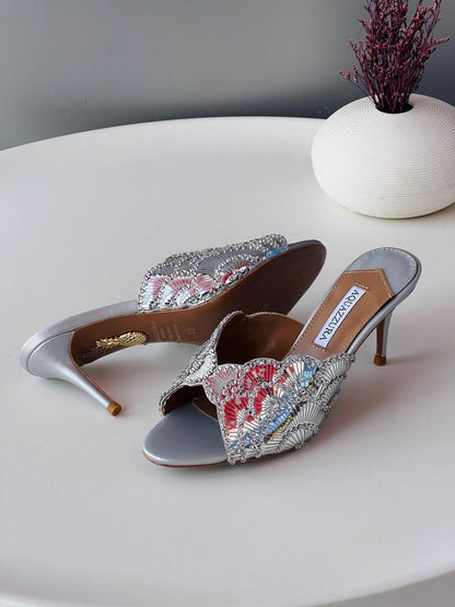 New aquzzura🌹
36_41
Super high quality 🌹
600 dhs🪙🖤

Zain176
♥️♥️♥️