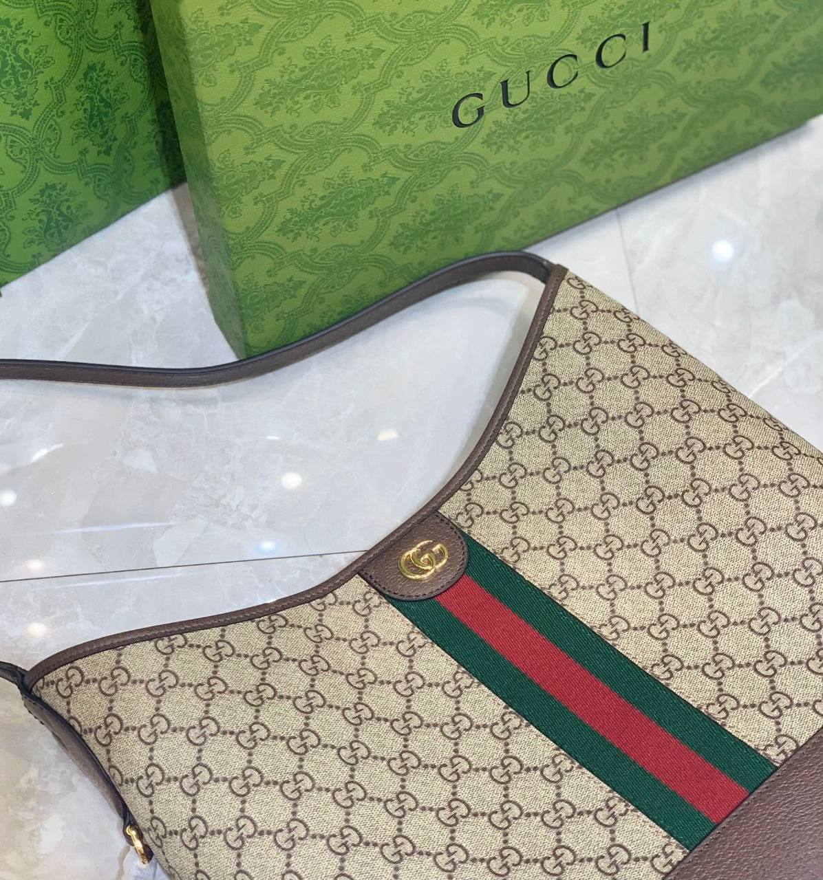 GUCCI
 COPY ONE
BIG SIZE(without box) 150 DHS✅
SMALL SIZE WITH BOX 140 DHS✅

Zain295
♥️♥️♥️