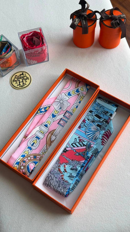 Hermes 
*Twilly Scarf* 
*With orginal packing*  🎁
250 dhs🇦🇪🇦🇪
*VIP QUALITY*

Zain280
♥️♥️♥️