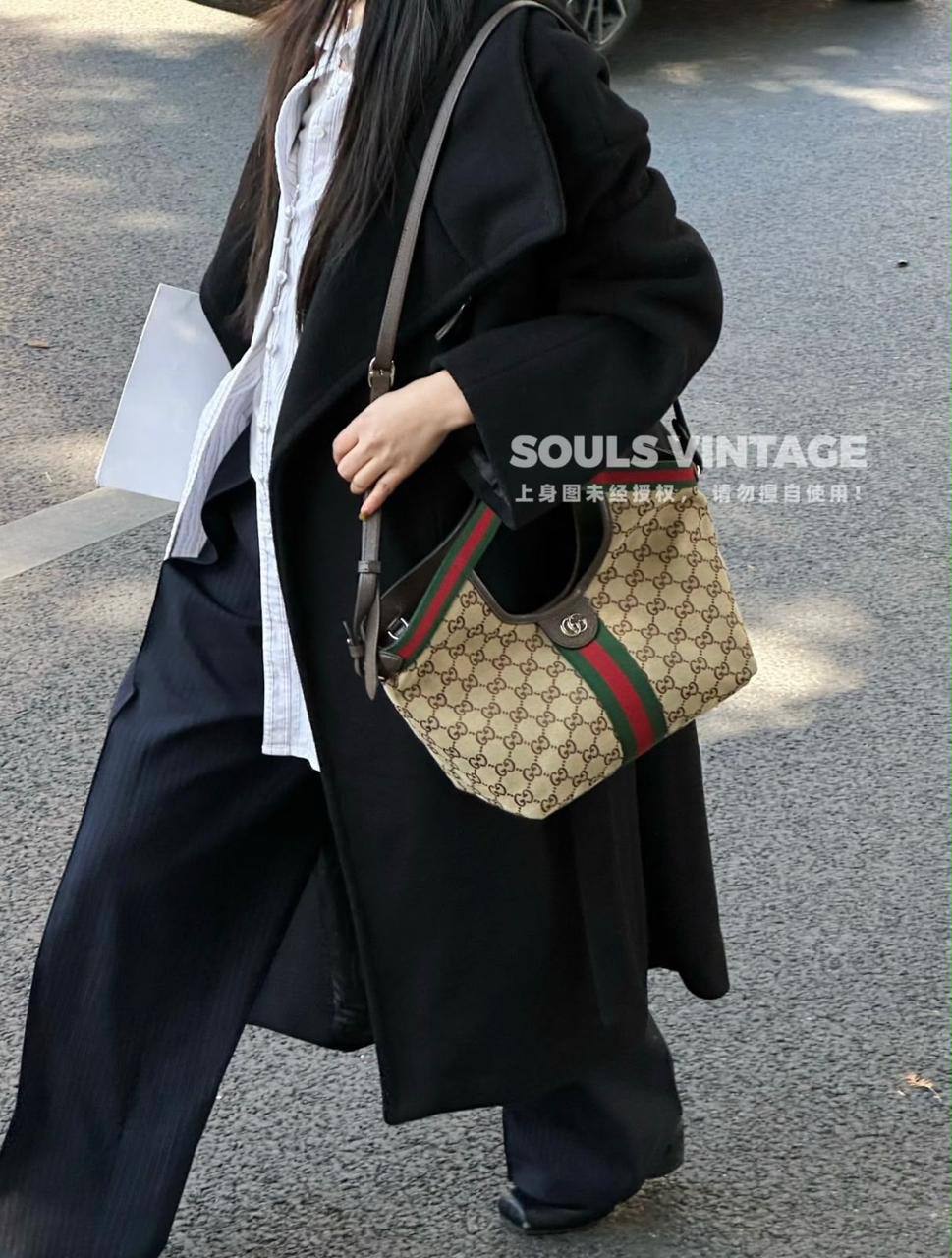 GUCCI 
COPY ONE 
SMALL SIZE 
WITH BOX 
140 dhs💓

Zain17
♥️♥️♥️