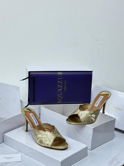 Aquazzura
New Stock
Size 36-41
120 dhs💓

Zain21
♥️♥️♥️