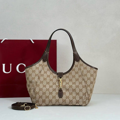 GUCCI  
SUPER MASTER QUALITY 
AVAILABLE 

For Price 👇 WhatsApp✅
0568585901 
0507557372
0552275751 Owner Zain 👌

Zain307
♥️♥️♥️