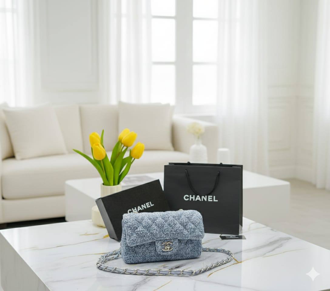 CHANEL ᴄʟᴀssɪᴄ
ᴛᴡᴇᴇᴅs ᴍᴀᴛᴇʀɪᴀʟ
sʟɪɴɢ ʙᴀɢ 
sɪᴢᴇ : 20 cm
ᴡɪᴛʜᴏᴜᴛ BOX

95 dhs🪙🌨️

Zain31
🌨️🌨️🌨️