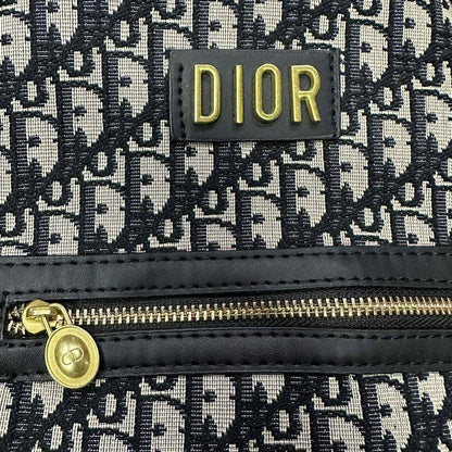 DIOR BACKPACK NEW CAME 
GOOD QUALITY  
90 dhs✅

Zain295
♥️♥️♥️