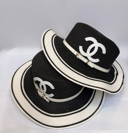 Beach HAT
60 dhs✅

Zain93
♥️♥️♥️