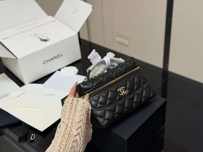 Chanel
Master🖤
250 dhs✅

Zain10
♥️♥️♥️