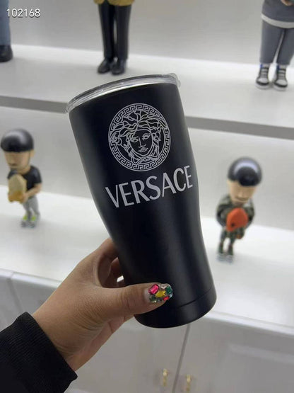 BOTTLES
70 dhs✅

Zain263
♥️♥️♥️