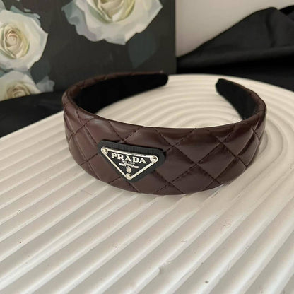 *Headband ❤️‍🔥*
good quality 💯
20 dhs🪙💕

Zain216
♥️♥️♥️
