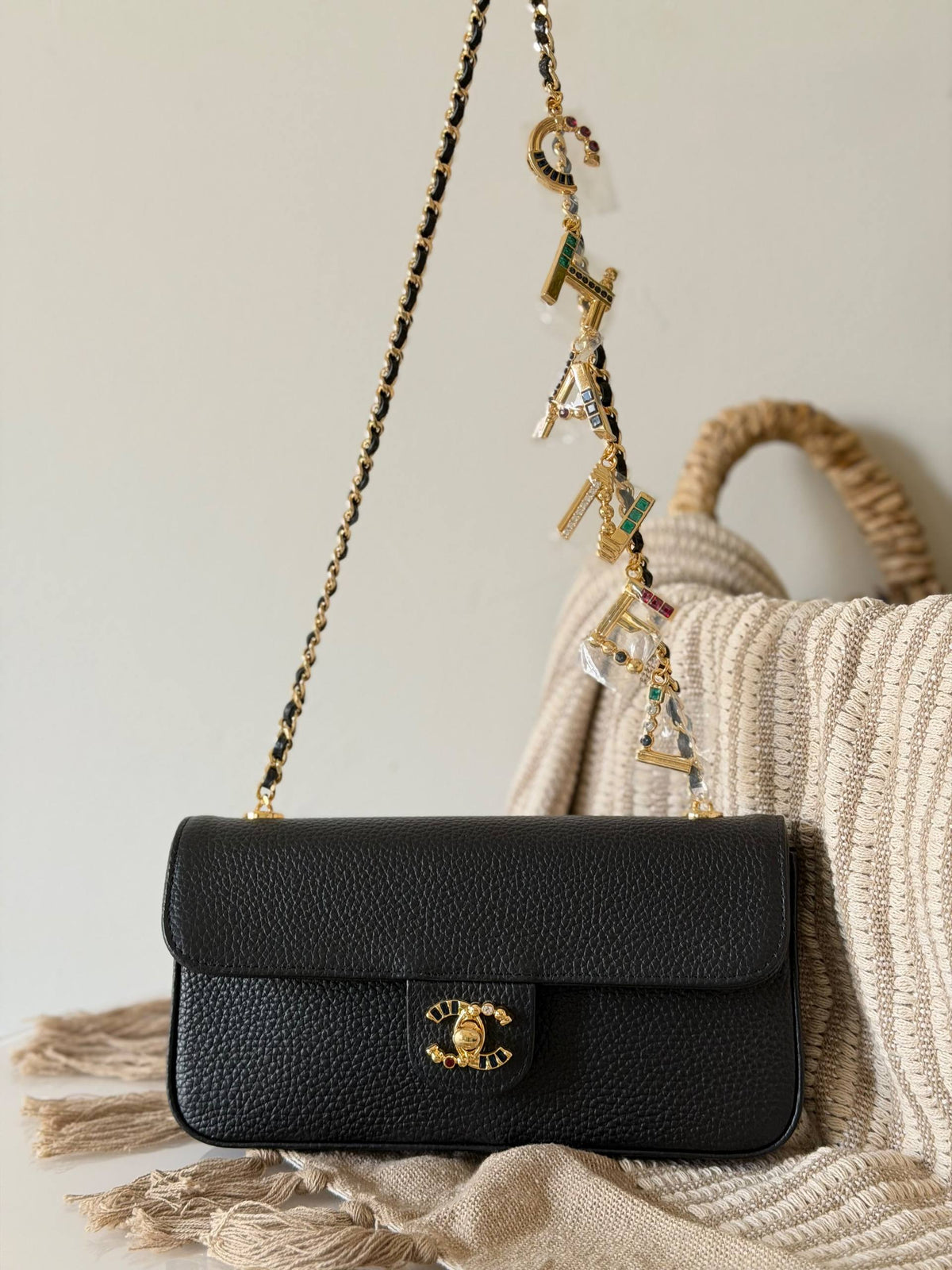 Chanel
Super master quality aaa

For Price 👇 WhatsApp✅
0568585901 
0507557372
0552275751 Owner Zain 👌

Zain315
♥️♥️♥️