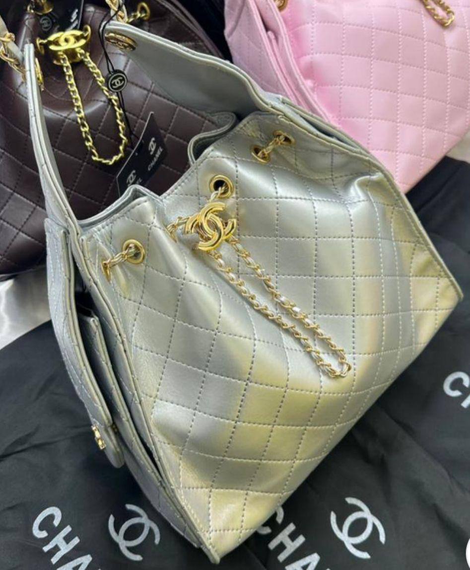 CHANEL 
GOOD QUALITY 💯
110 dhs🪙💕

Zain28
♥️♥️♥️