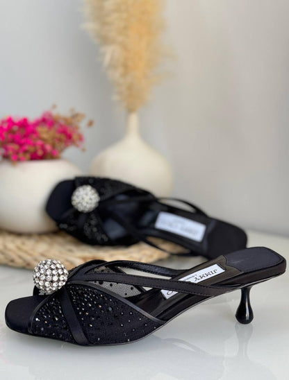 Jimmy choo 
Vip quality 
Size:36to41
450 dhs✅

Zain113
♥️♥️♥️