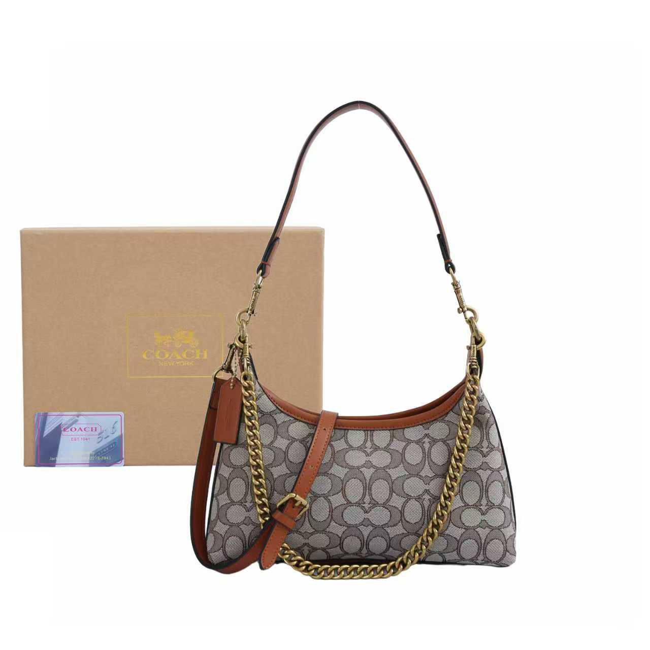 Coach

with box
🎁🎁🎁

90 dhs🪙🌨️

Zain143
♥️♥️♥️