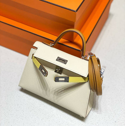 Hermes

340 dhs🇦🇪🇦🇪

Zain153
♥️♥️♥️
