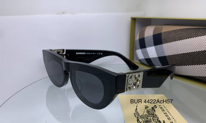 ladies sunglasses

Super master quality 
200 dhs🇦🇪🇦🇪

Zain126
♥️♥️♥️