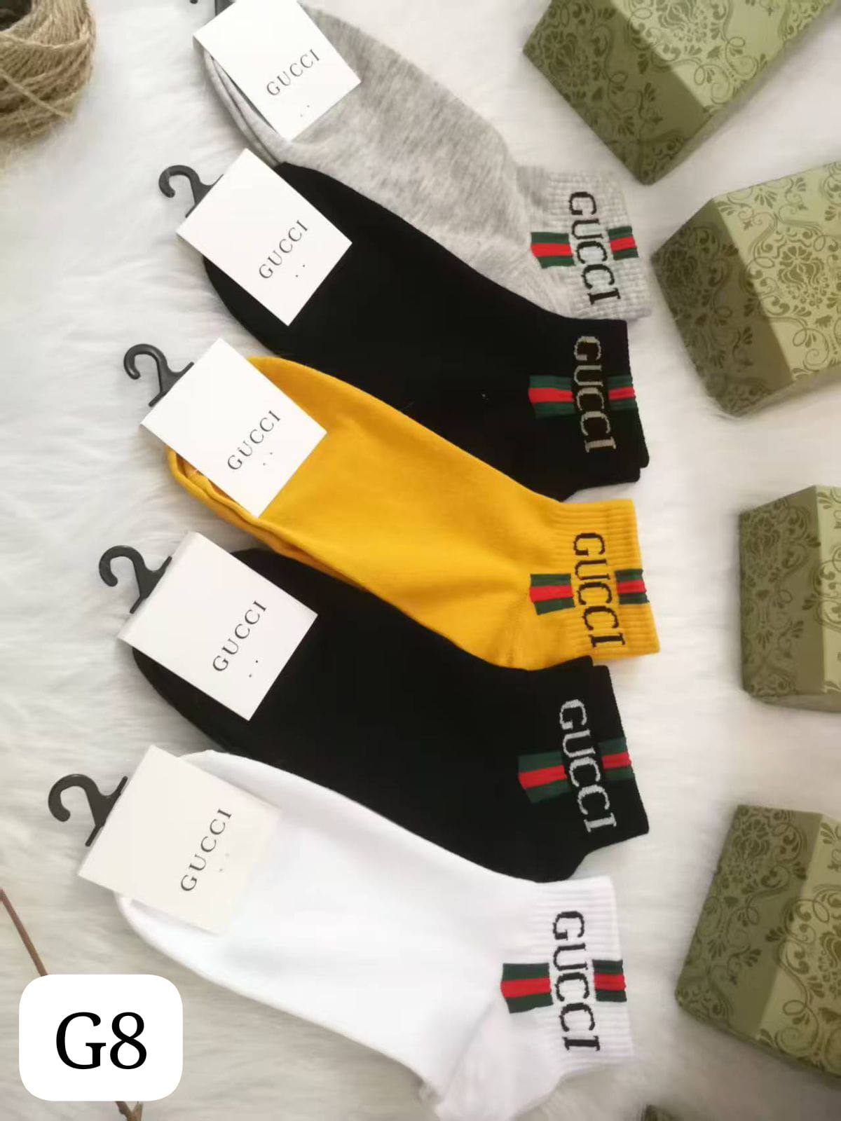 Socks
one box 5 pairs
45 dhs🌺

Zain231
♥️♥️♥️