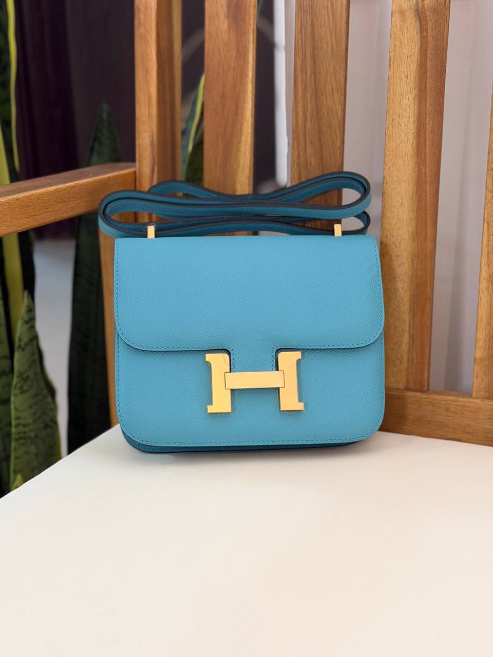 HERMES 
Super Master Quality ⚡️
With Mirror🪞
Original Packing 🎁
Size 18CM📏
For Price 👇 WhatsApp✅
0568585901 
0507557372
0552275751 Owner Zain 👌

Zain321
♥️♥️♥️