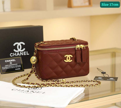 Chanel
Good quality 
with box 
100 dhs✅

Zain186
♥️♥️♥️