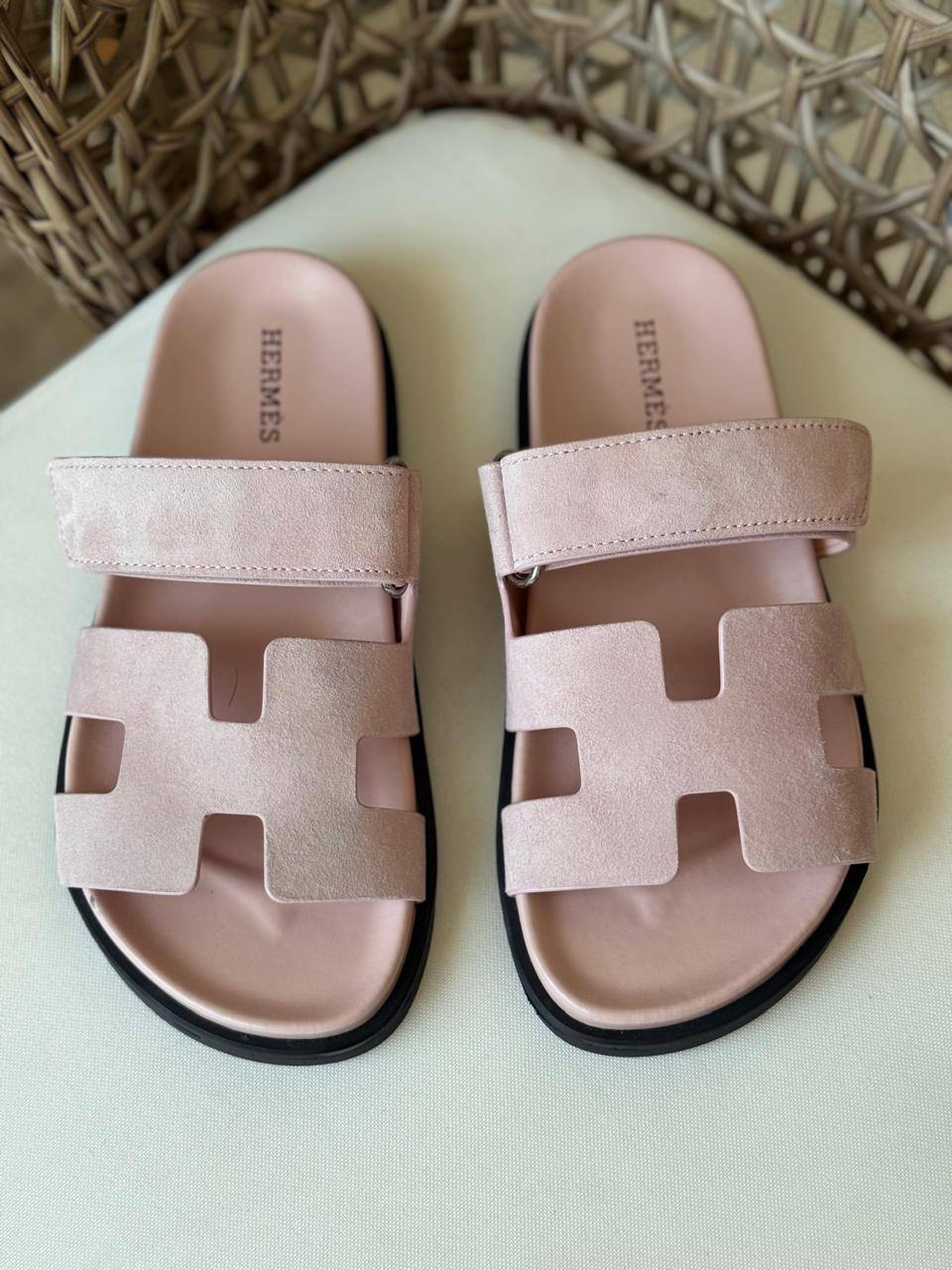 🩶 HERMES 🩶
✨ New Collection
👠 36–41
💎 Premium Quality
🔥 Super Master
450 dhs💛

Zain198
Zain309
♥️♥️♥️