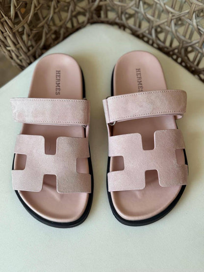 🩶 HERMES 🩶
✨ New Collection
👠 36–41
💎 Premium Quality
🔥 Super Master
450 dhs💛

Zain198
Zain309
♥️♥️♥️
