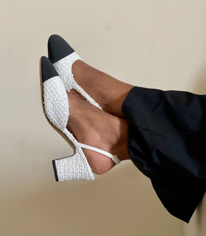 Chanel 

Vip quality 

Size:36 to 42

430 dhs🇦🇪🇦🇪

Zain113
♥️♥️♥️