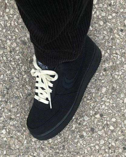 Nike x Stüssy Air Force 1 Low "Black" 🖤
36-45 AVAILABLE
170 dhs✅

Zain242
♥️♥️♥️