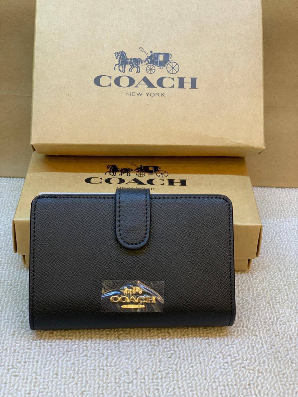 Coach 
Wallets Master
125 dhs💓

Zain248
♥️♥️♥️