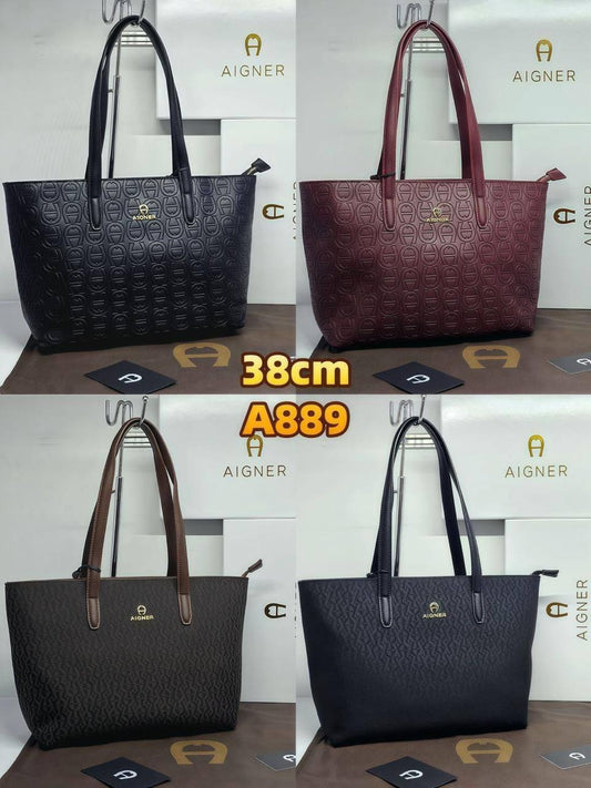 Aigner
95 dhs💓

Zain13
♥️♥️♥️
