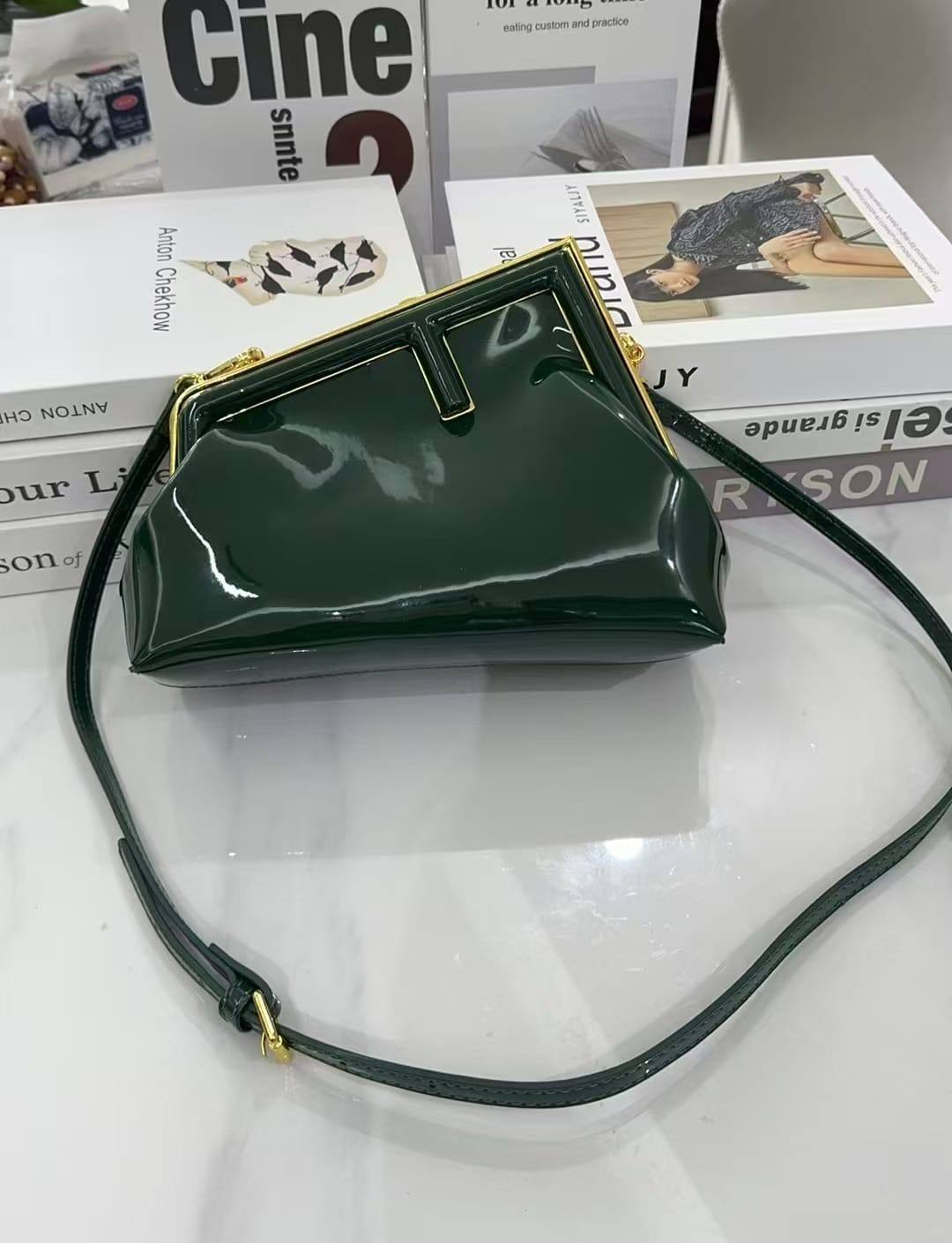 Fendi
115 dhs🌺

with box
🎁🎁🎁

Zain235
♥️♥️♥️