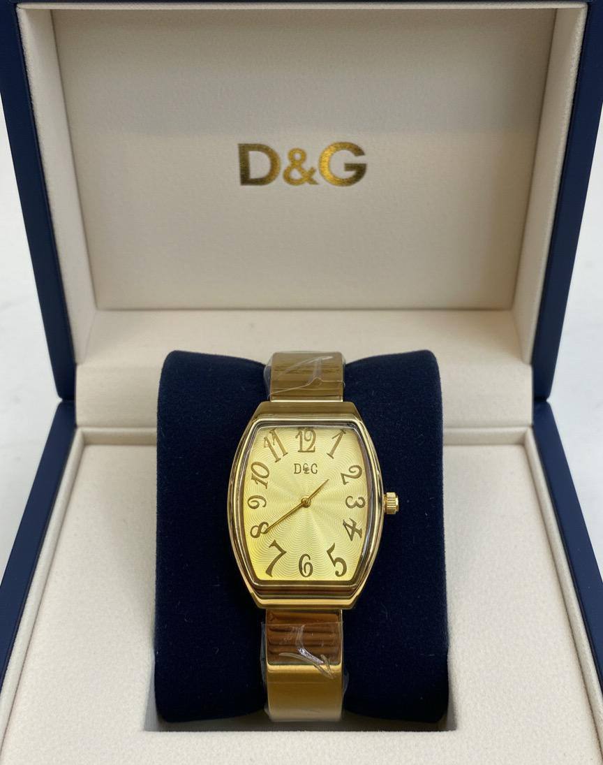 D&G  🆕 LADIES 
GOOD QUALITY 💯
60 dhs🪙💚

Zain133
♥️♥️♥️