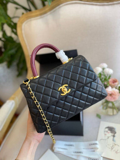 Chanel
100 dhs❤️

With box
🎁🎁🎁

Zain219
♥️♥️♥️