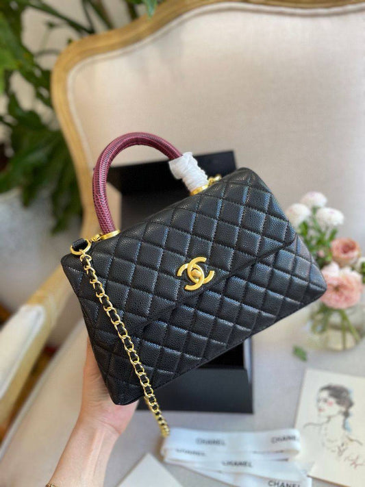 Chanel
100 dhs❤️

With box
🎁🎁🎁

Zain219
♥️♥️♥️