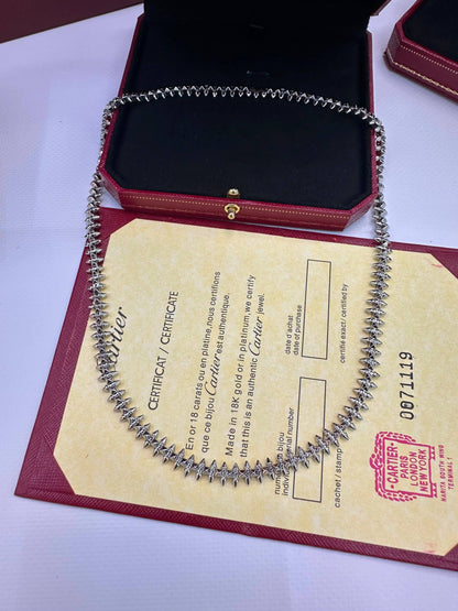 CARTIER SET❤️‍🔥*
Necklace 💥
Earring 🔥
Bracelet 🐦‍🔥
Ring 💍 available size 👇
6,7,8,9
With stone 🦋
With normal boxes 🗃️ 
340 dhs✅

With master box 📦 
390 dhs✅

Zain216
♥️♥️♥️