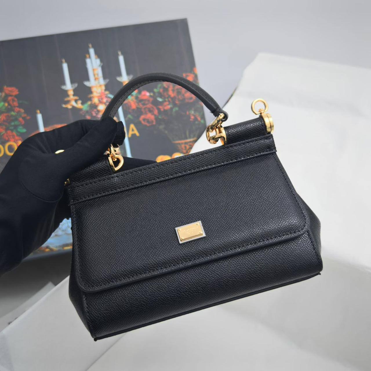 D&G - Gucci - Chanel - LV
Master ++++
For Price 👇 WTSP Text Zain 0568585901

Zain111
♥️♥️♥️