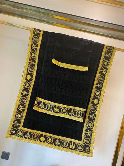 *New collections*
TOWEL                                             
VERCACE
*s 31x31*
*m 31x75*
*L 80x150*                                          
*Super Master quality*
380 dhs🇦🇪🇦🇪

Zain308
♥️♥️♥️