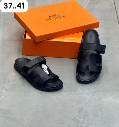 Hermes flat 

110 dhs🇦🇪🇦🇪

Zain80
♥️♥️♥️