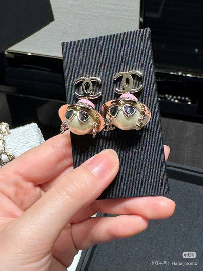 CHANEL
Necklace & Earing set 
*MASTER*💫
135 dhs🪙

Zain263
♥️♥️♥️