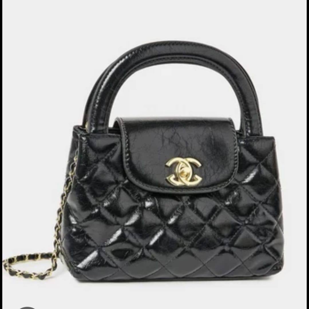 Chanel
⚡20cm
95 dhs✅
⚡with box🎁🎁🎁

Zain118
♥️♥️♥️