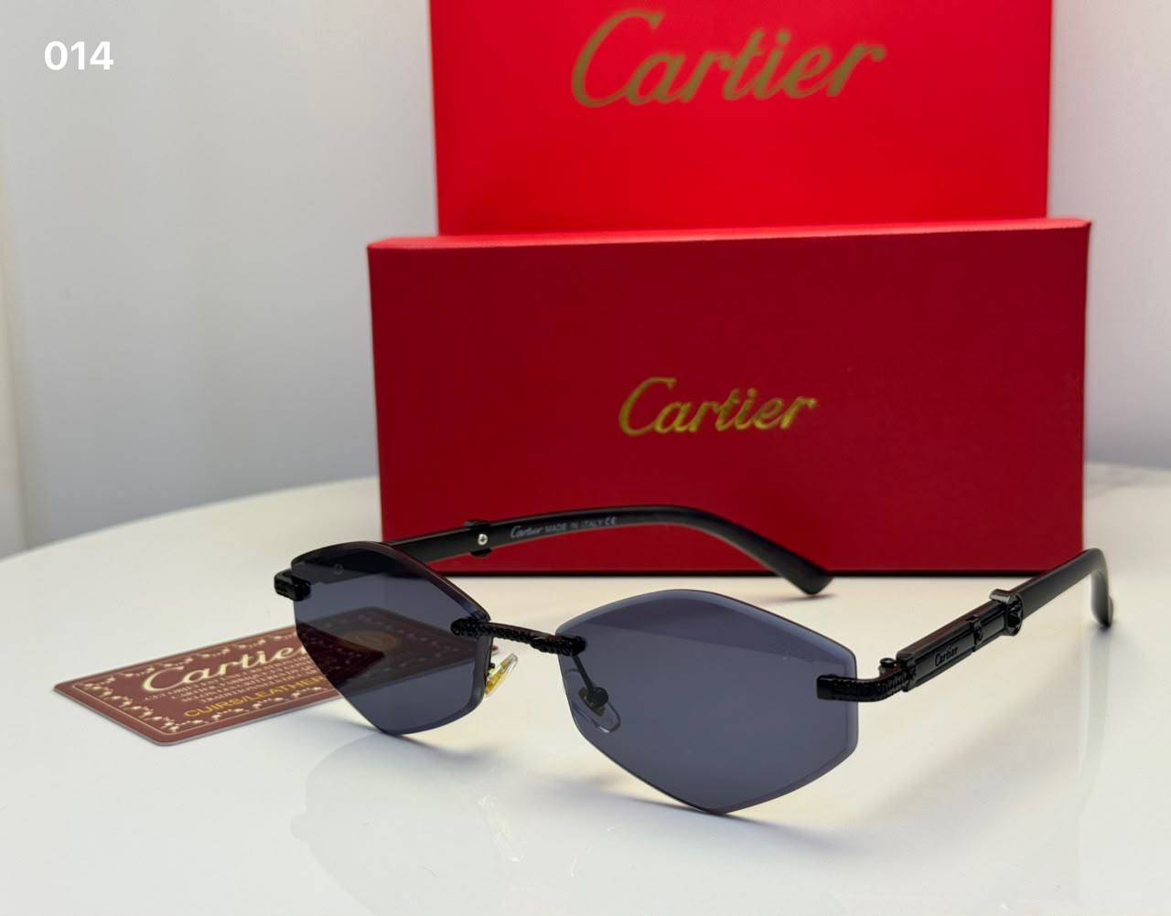 Cartier
Sunglasses
65 dhs🇦🇪🇦🇪

Zain182
♥️♥️♥️