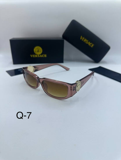 Sunglasses 🕶️*
New stock 💥
good quality 💯
Copy one 1️⃣ 
With master box 🗃️ 
50 dhs💛

Zain216
♥️♥️♥️