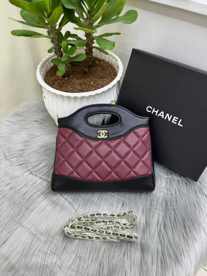 🥇LV Capucenis
1️⃣ First quality +🎁
Size : 25 * 17 cm
100 dhs✅
with box🎁

Zain115
♥️♥️♥️