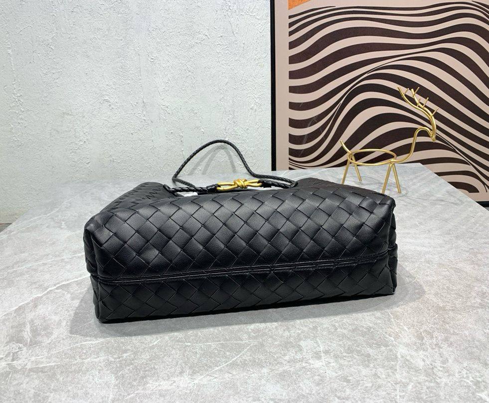 BOTTEGA

 COPY ONE 
RESTOCK 
155 dhs🇦🇪🇦🇪

Zain39
Zain295
Zain17
♥️♥️♥️