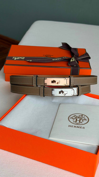HERMES KELLY BELTS
*Super master quality*
*with complete packing*🎁
350 dhs✅

Zain280
♥️♥️♥️