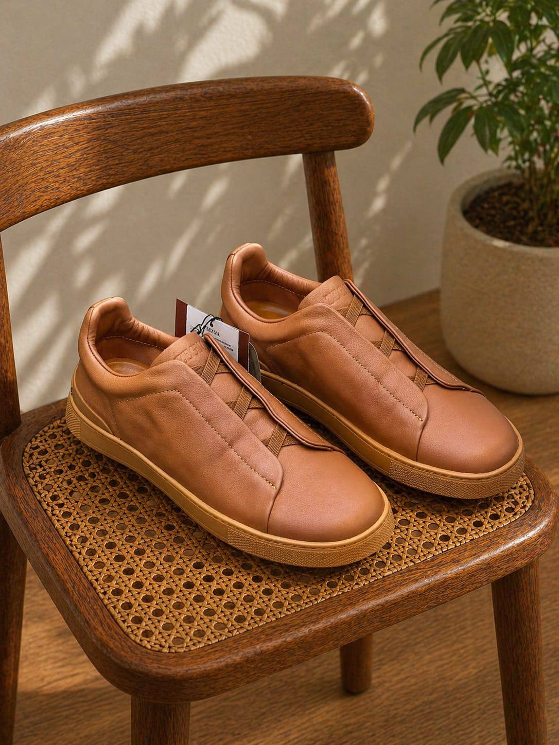 ZEGNA SHOES FOR MEN MASTER QUALITY
290 dhs🇦🇪🇦🇪

SIZES - 40-41-42-43-44-45-46

Zain58
♥️♥️♥️