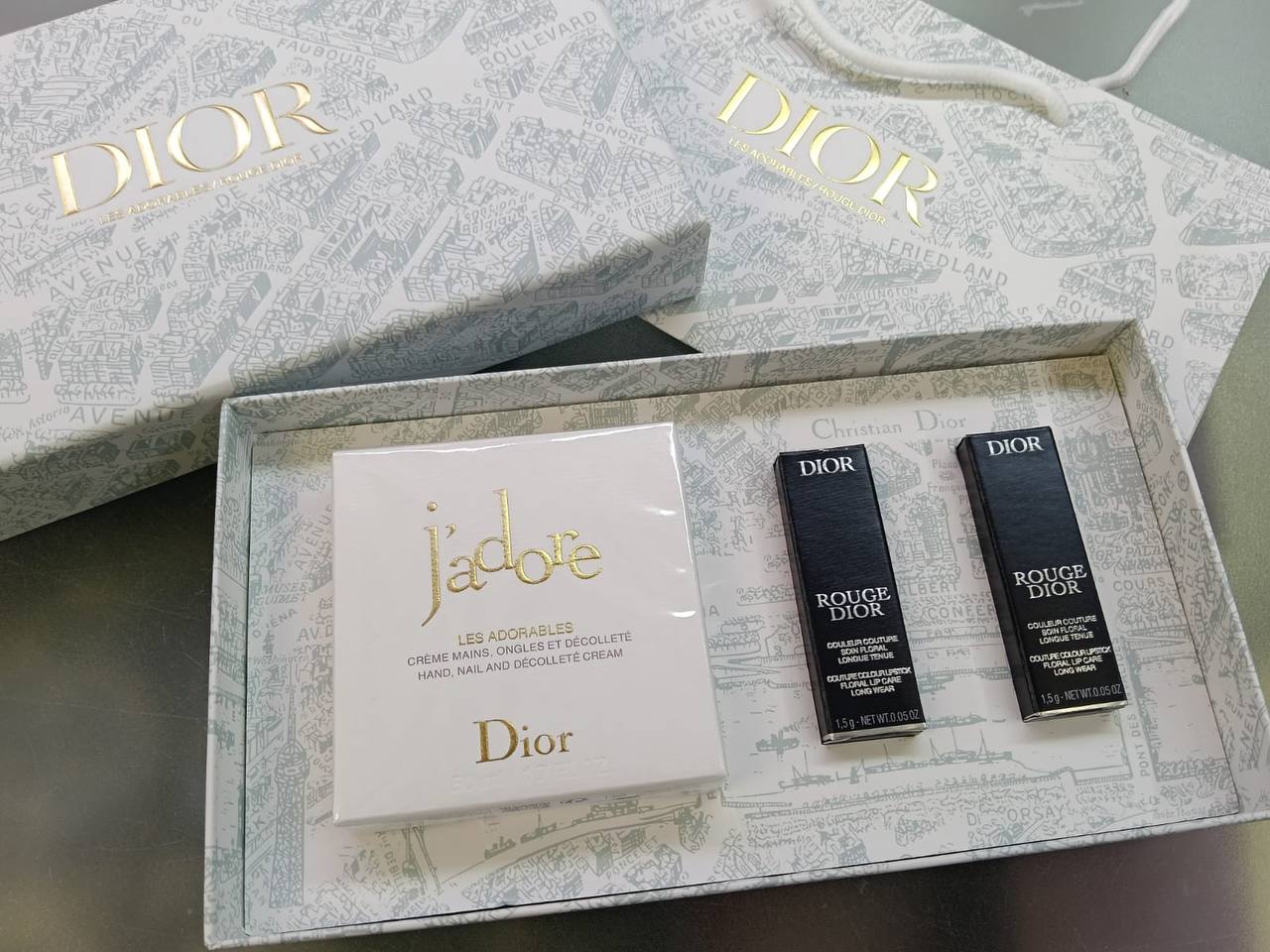DIOR SET

90 dhs

WITH PAPER BA

Zain01
♥️♥️♥️
