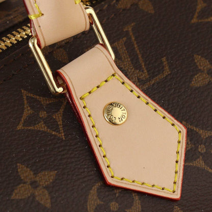 LV SPEEDY 

30CM ,GOOD QUALITY 
WITH BOX 
110 dhs✅

Zain295
♥️♥️♥️