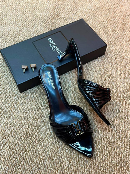 New arrivals
YSL.  heel
36 to 41 

100DHS🇦🇪🇦🇪🇦🇪

Zain236
♥️♥️♥️